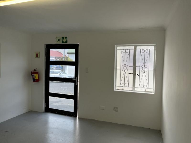 To Let commercial Property for Rent in Woodstock Western Cape